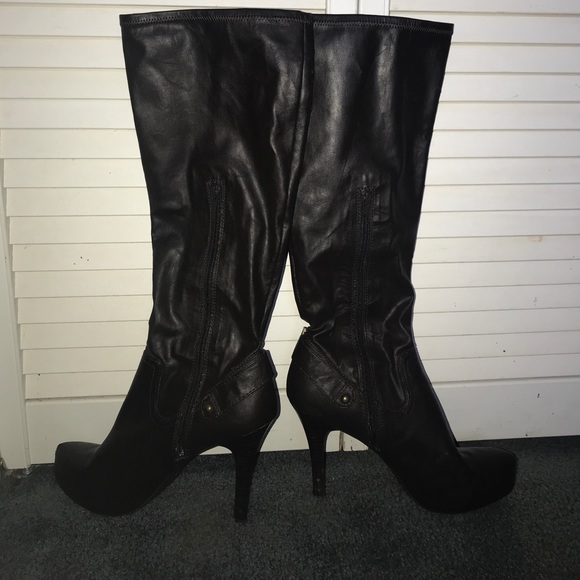 BCBGenerarion Ultra high brown platform boots - Picture 3 of 8